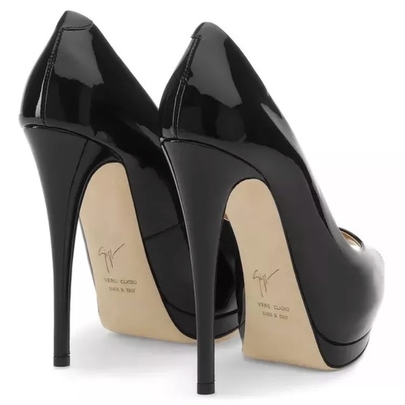 Guiseppi Zanotti Sharon Black Patent Pump - Picture 3 of 3